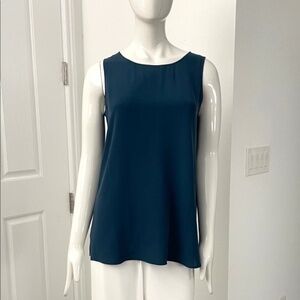 NEW!!  Silk Sleeveless Tunic Top